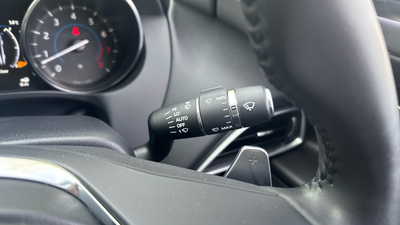 Jaguar XE 2.0 Ingenium Prestige 4dr Auto Petrol Saloon